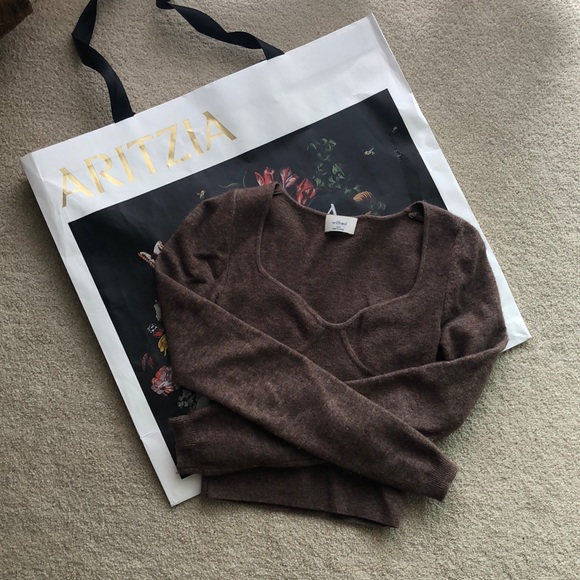Aritzia Tops - Wilfred - Greer Sweater
